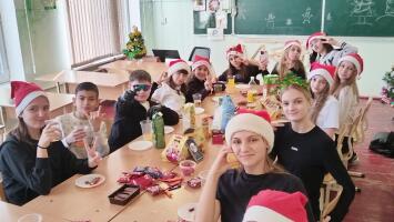 Первые деньги