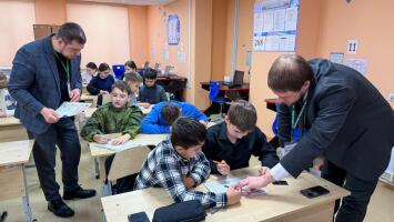 Урок финансовой грамотности для подростков. Как отличать «хочу» от «надо» в ЯНАО