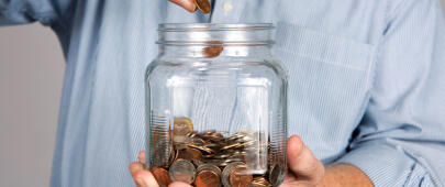 Ставки по вкладам упали до минимума за два года