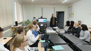 В группе ОПП-1-24 ВТЖТиК 21 октября прошло интерактивное занятие "Страхование: финансовый щит против неожиданностей".